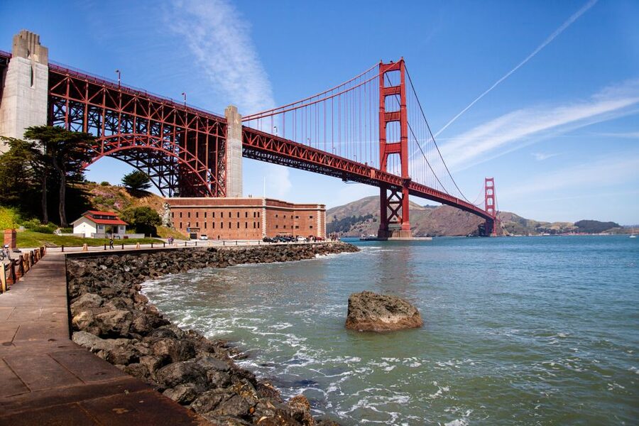 San Francisco: City Sightseeing Tour on Hippie Bus - Weather, comfort, and practical planning
