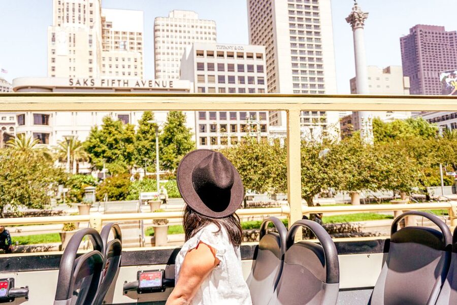 San Francisco: Hop-On Hop-Off Sightseeing Tour with 17 Stops - North Beach, Chinatown, and the Embarcadero