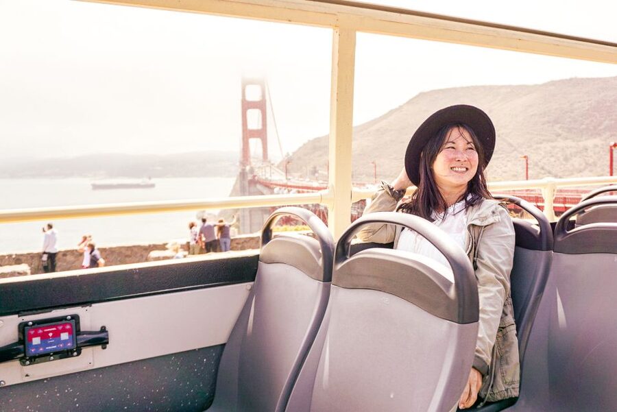 San Francisco: Hop-On Hop-Off Sightseeing Tour with 17 Stops - Palace of Fine Arts and the Marina District