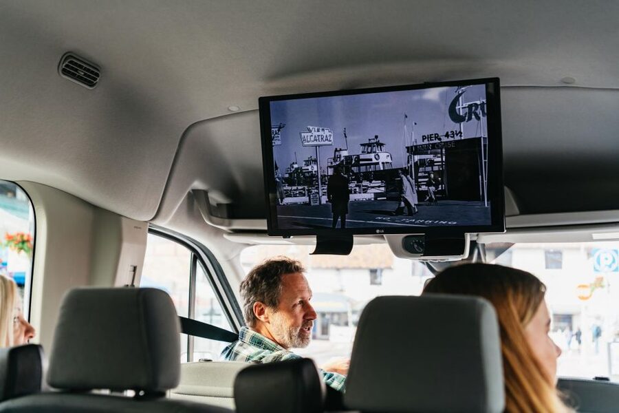 San Francisco: Movie Filming Locations Bus Tour - Why the guide matters more than the bus