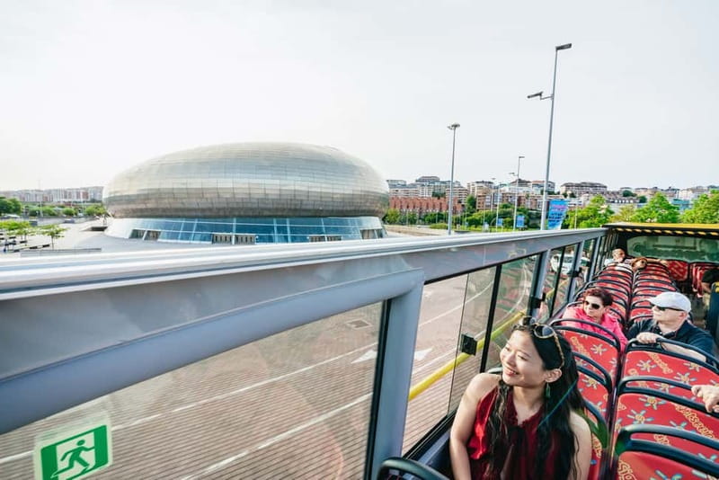 Santander: City Sightseeing Hop-On Hop-Off Bus Tour & Train - What the commentary and guides add