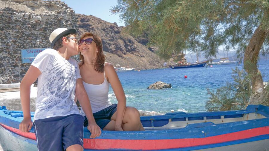 Santorini 2-Day Combo: Volcano Boat Cruise & Island Bus Tour - Oia sunset is a fitting finish