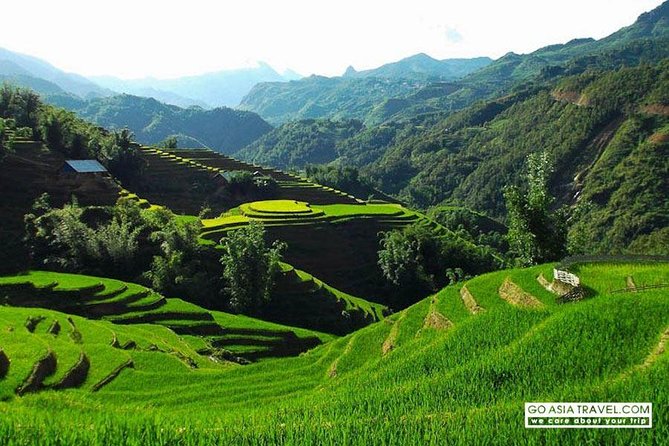 Sapa - Bac Ha Trek Tour - Night Train & Bus & Homestay overnight - A night in Ta Van with a local family