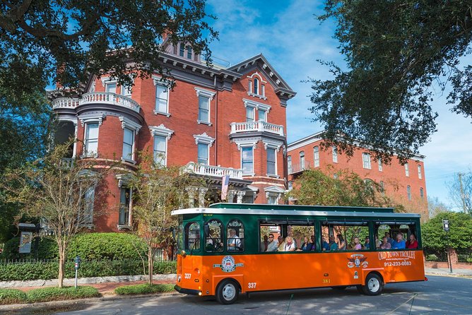 Savannah Hop-On Hop-Off Trolley Tour - Visitor centers and the Old Town Trolley welcome point