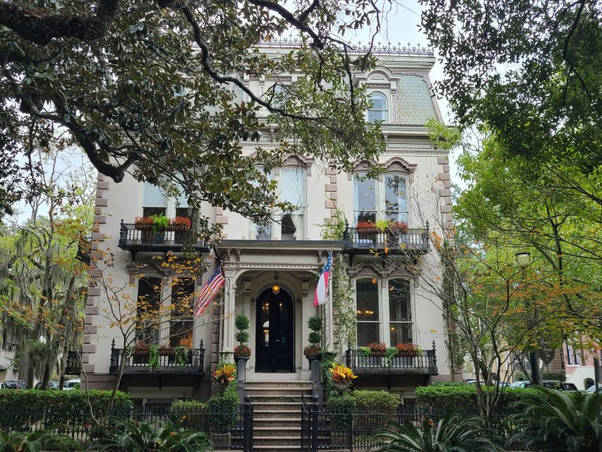 Savannah: Old Town Hop-On Hop-Off Trolley Tour - Madison Square and the Juliette Gordon Low district
