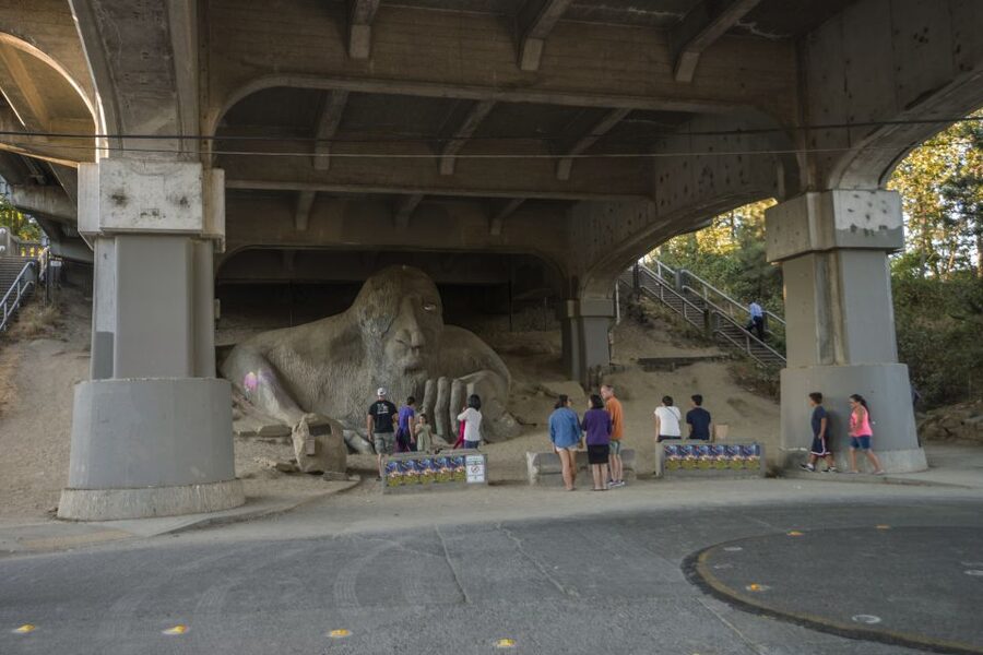 Seattle: Sightseeing Bus Tour with the Ballard Locks - Ballard Locks: Seattle’s working waterfront