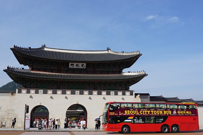 Seoul Hop-On Hop-Off Downtown Palace Course - Deoksugung and the appeal of staying flexible