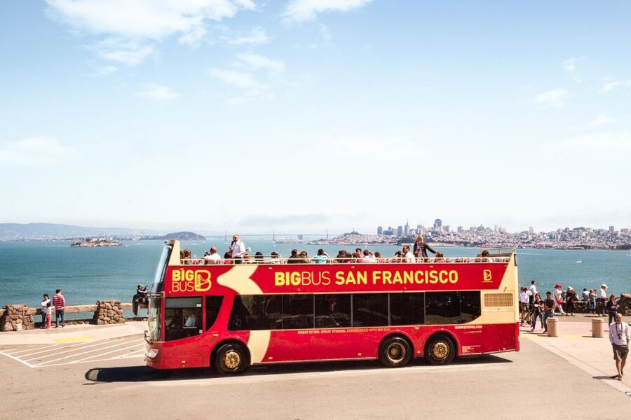 SF: Golden Gate Cruise & Hop-On Hop-Off Bus Tour (Save 15%) - The Presidio, Palace of Fine Arts, and Marina District