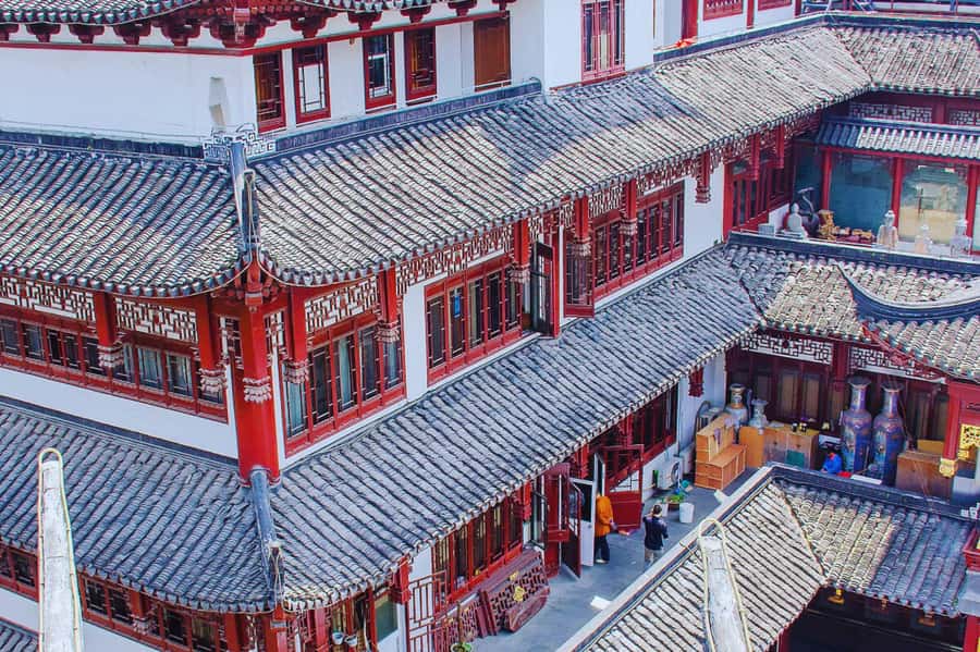 Shanghai：Old Town, Yu Garden, Zhujiajiao Water Town Bus Tour - What the $91 price really covers