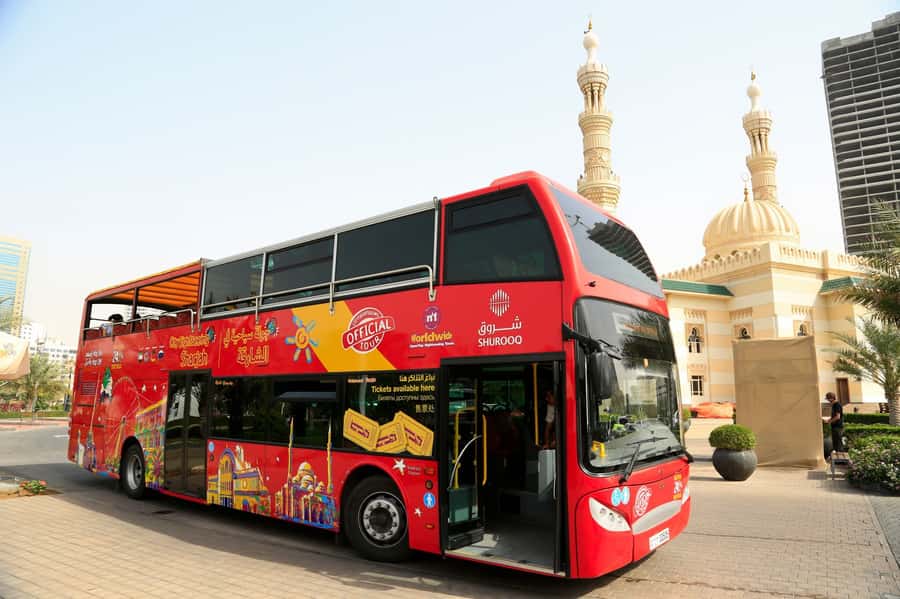 Sharjah: City Sightseeing Hop-On Hop-Off Bus Tour - Al Majaz Waterfront and the fountain