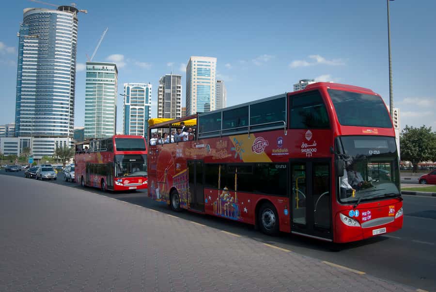 Sharjah: City Sightseeing Hop-On Hop-Off Bus Tour - Al Montazah and Flag Island