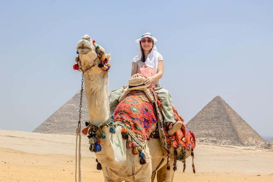 Sharm El-Sheikh: Full-Day Tour of Cairo and Pyramids by Bus - The early pickup and long road to Cairo