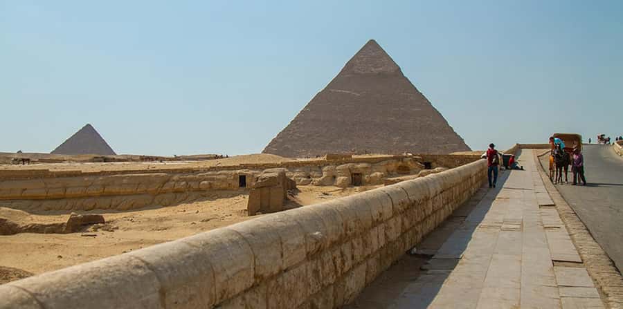 Sharm El Sheikh: Great Pyramids, Sphinx, Museum Tour by Bus - The real tradeoff: price versus time