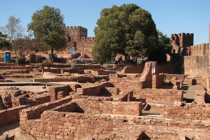 Silves and Monchique Full Day Bus Tour - Fóia at 902 meters, the best view of the day