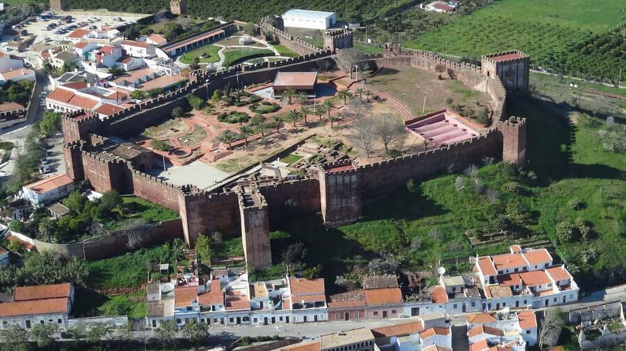 Silves and Monchique Mountain: Guided Bus Tour - Silves, the former capital of the Algarve