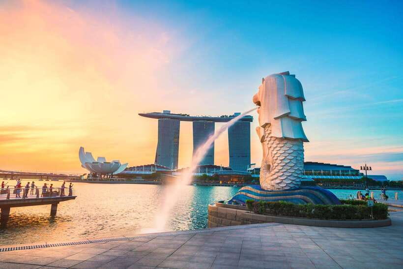 Singapore: Shared City Tour by Van/Bus - Marina Bay and the Merlion
