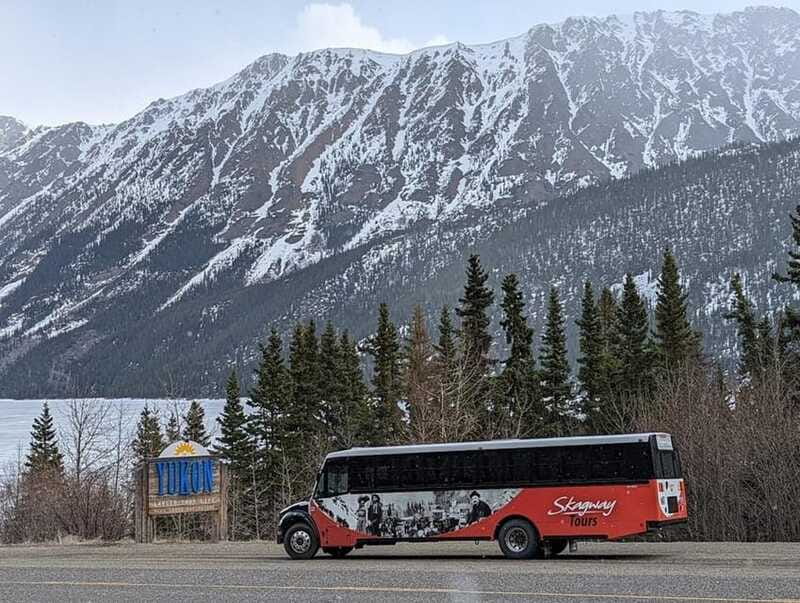 Skagway: Klondike Highway & Yukon Bus Tour with Husky Kennel - Passport rules are not optional