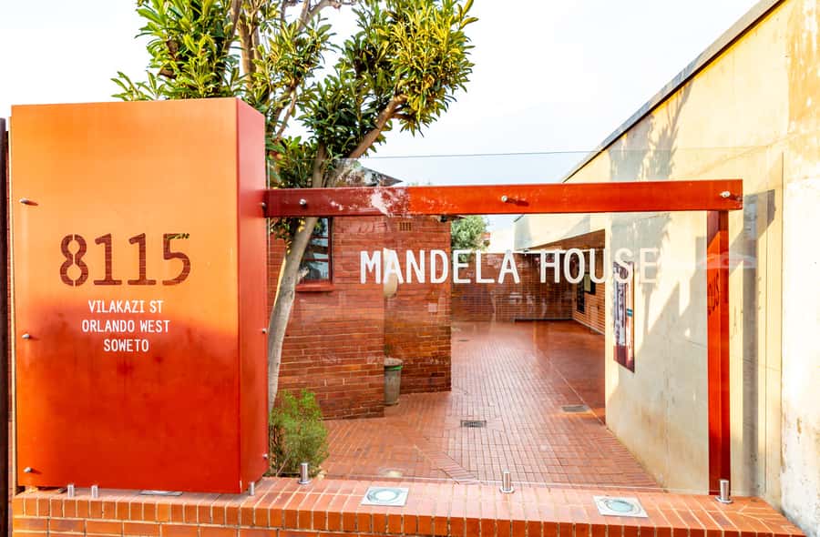 Soweto: Hop-On Hop-Off Bus, City Tour and Apartheid Museum - Why this Johannesburg combination works