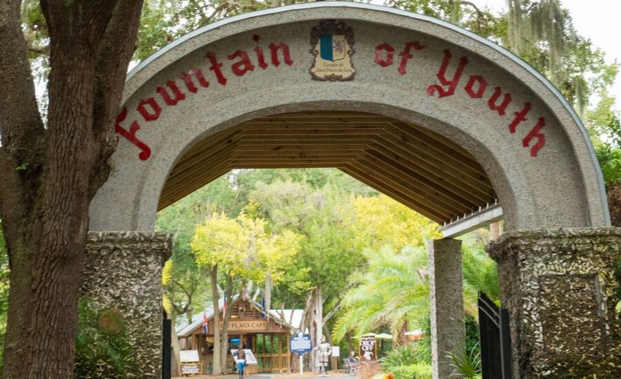 St. Augustine: Hop-on Hop-off Trolley Tour with Museum Entry - Stops 2 through 5: Information, wax figures, and the old city gate