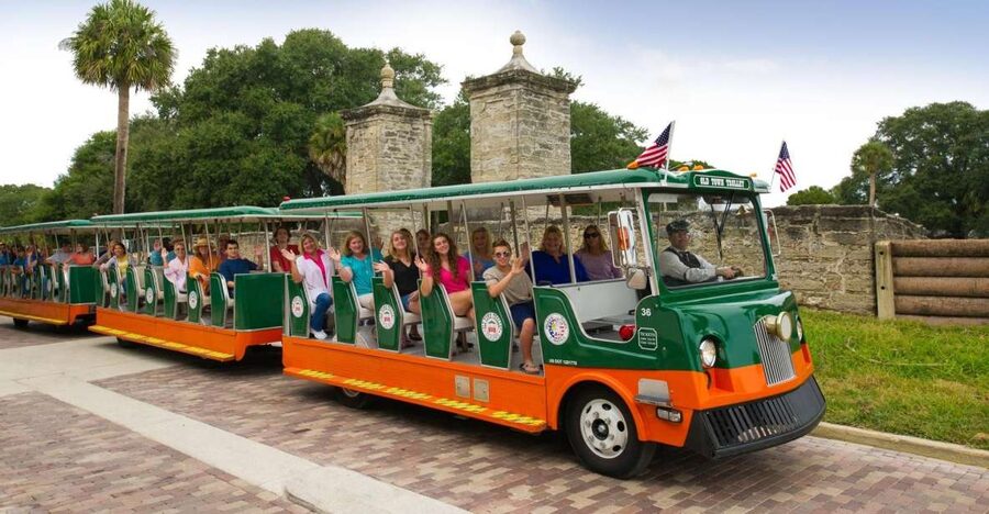 St. Augustine: Hop-on Hop-off Trolley Tour with Museum Entry - Stops 5 through 7: The fort, Colonial Quarter, and waterfront