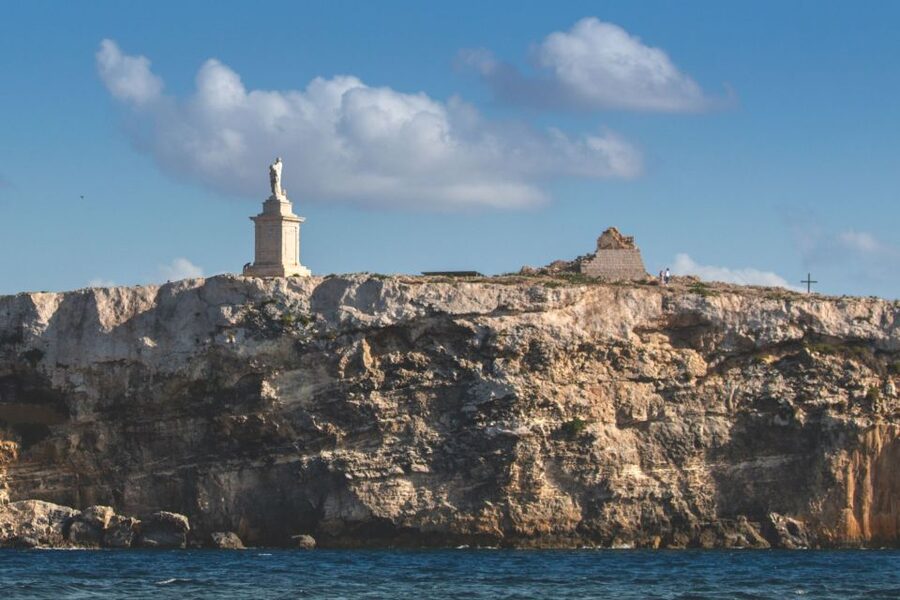 St. Paul's Bay: Blue Lagoon, Comino & Gozo with Bus Tour - Weather, paperwork, and what to pack