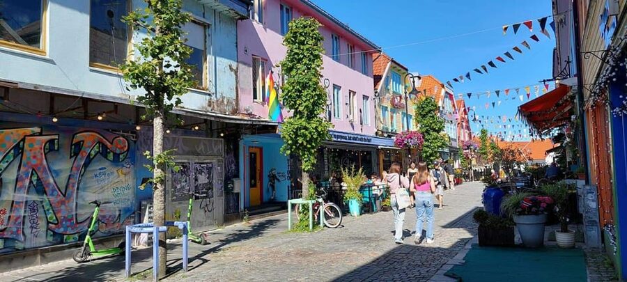 Stavanger: City Highlights Bus and Walking Tour - Valbergtårnet and the harbor view