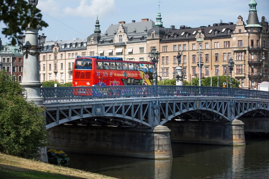 Stockholm: City Sightseeing Hop-On Hop-Off Bus Tour - What the optional boat tour adds