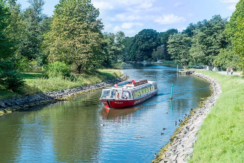 Stockholm: Hop-On Hop-Off Bus or Boat Option - Timing your day around the service