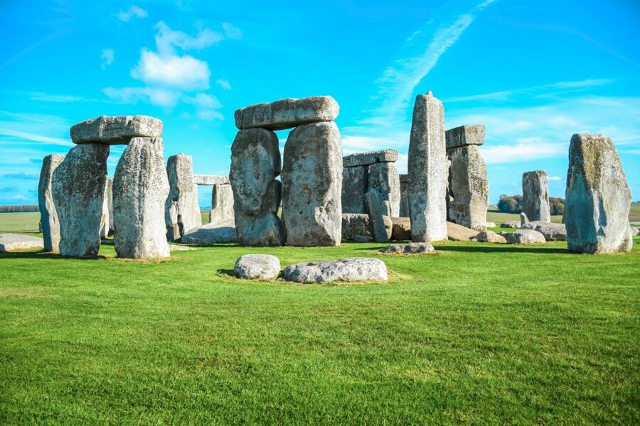 Stonehenge & Bath: Full-Day Coach Tour from London - Key points to know before booking