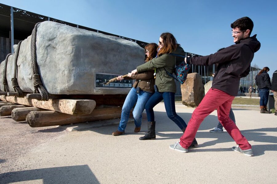Stonehenge & Bath: Full-Day Coach Tour from London - The Roman Baths option needs careful planning