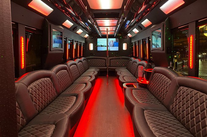 Strip Club Crawl & Open Bar Party Bus – Las Vegas - The party bus: fun, but not a full bar