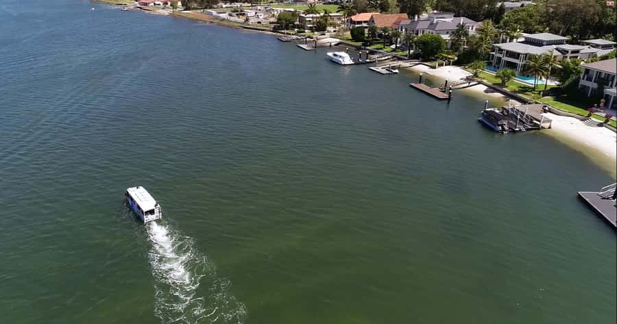 Surfers Paradise: Guided Gold Coast Amphibious Bus Tour - The splash into the Gold Coast Broadwater