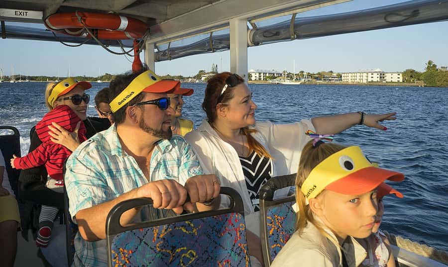 Surfers Paradise: Guided Gold Coast Amphibious Bus Tour - Leaving Surfers Paradise and meeting the beach