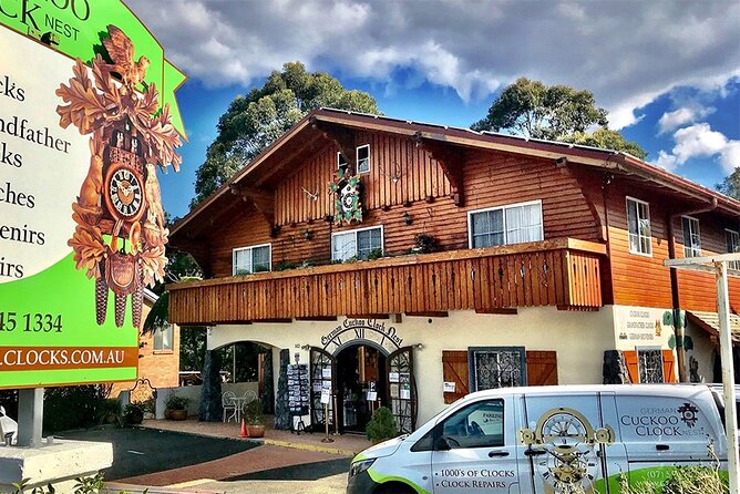 Tamborine Mountain - Hop On Hop Off - From Brisbane - St Bernard’s Hotel and the best mountain views