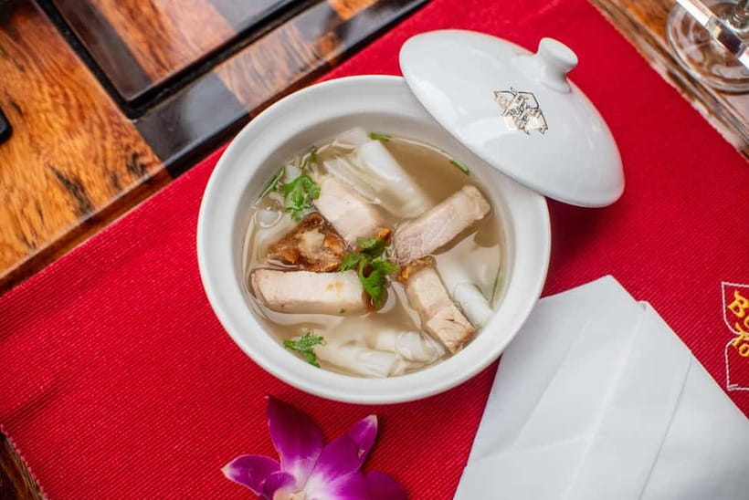 Thai Bus Food Tour Experience in Bangkok - Family, dietary needs, and comfort
