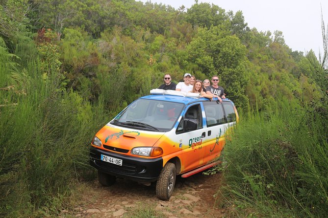 The best of SouthWest - open top roof 4x4 experience - Prazeres and a taste of country life