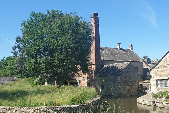 The Cotswolds England Bus Tour - The timing, vehicle, and meeting point