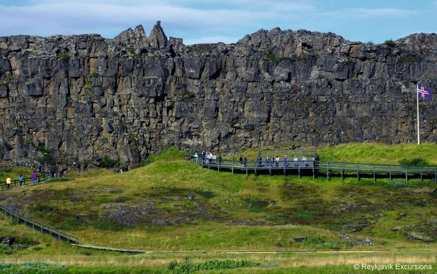 The Golden Circle & Hop On - Hop Off Combo Deal - Gullfoss and the force of glacial water