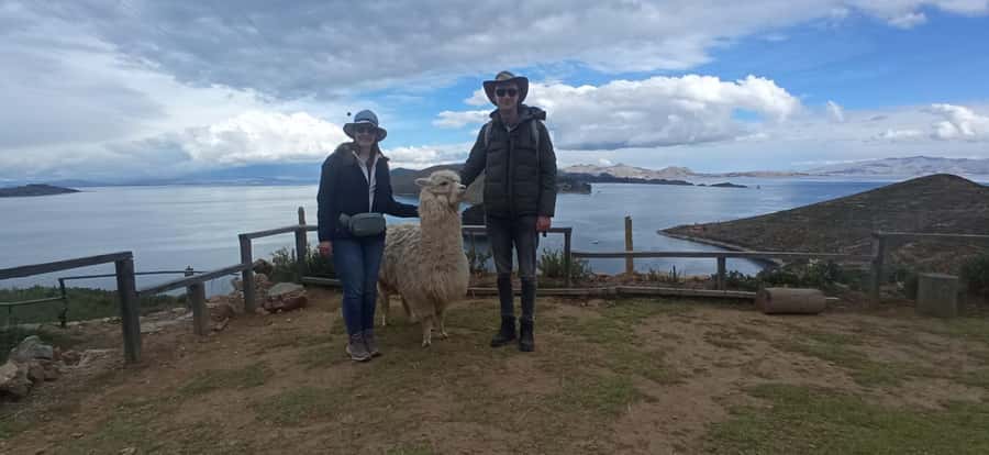 Titicaca Lake: Highlights Tour from La Paz by Bus - Isla del Sol and the Inca connection
