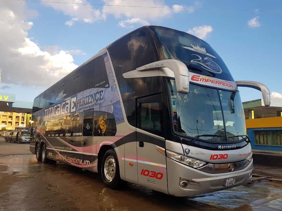 Titicaca Lake: Highlights Tour from La Paz by Bus - Artisan center, camelids, and Manco Kapac viewpoint