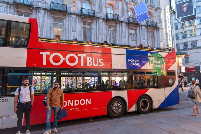 Tootbus London Evening Bus Tour - Trafalgar Square and Piccadilly Circus set the tone
