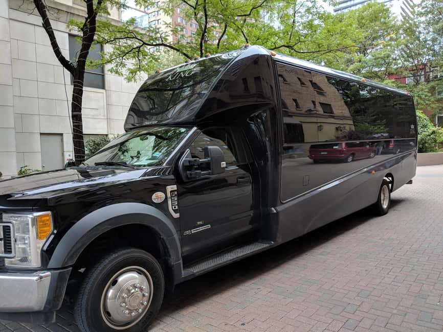 Toronto: Niagara Falls Bus Tour with Maple Tasting and NOTL - Choosing the Hornblower or Journey Behind the Falls