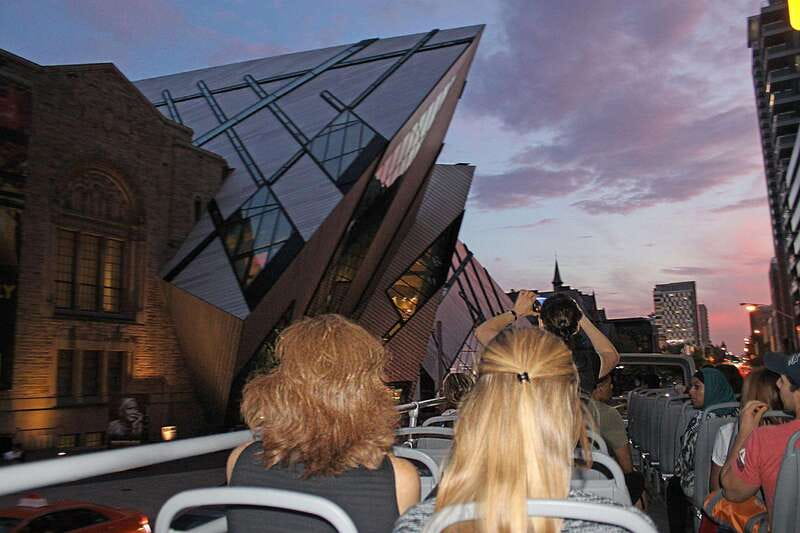 Toronto: Night Sightseeing Tour on a Double-Decker Bus - Chinatown and Nathan Phillips Square