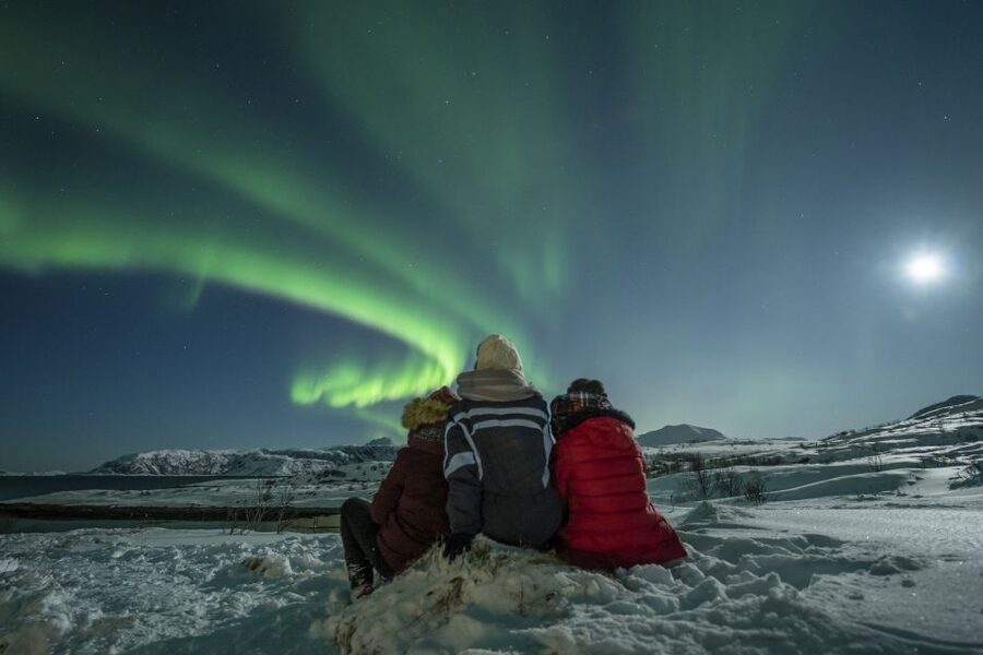 Tromso: Northern Lights Chase with Photo Package Included - Should you book this Northern Lights chase?