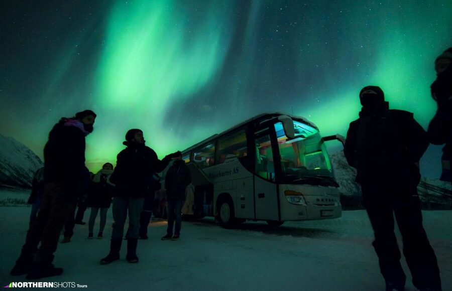Tromso: Northern Lights Photography Tour by Bus (or miniBus) - Key points to know before booking