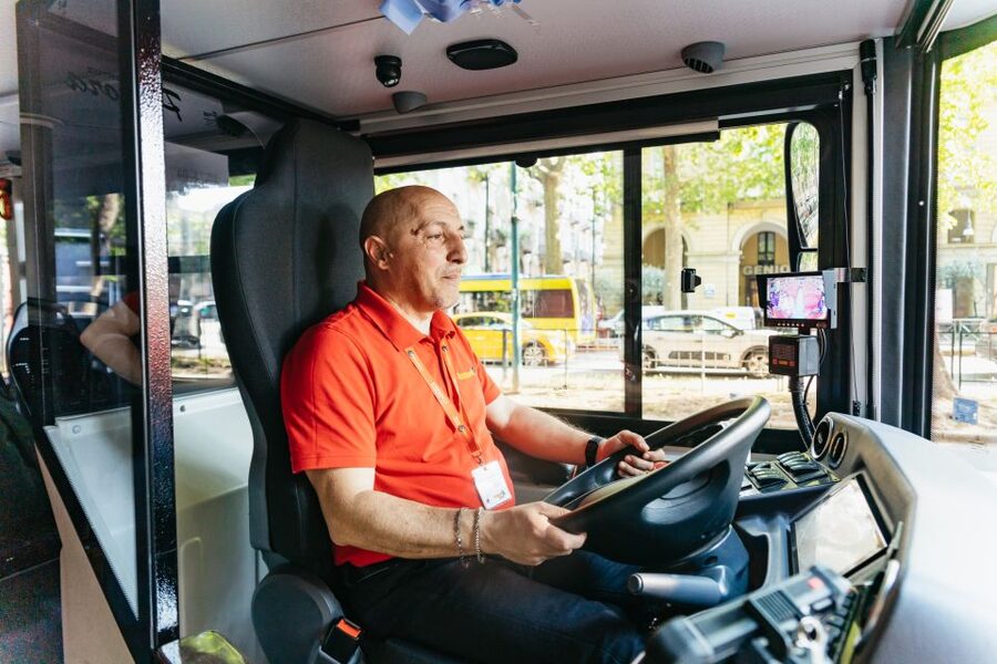 Turin: Hop-on Hop-off Bus Tour with 24 or 48-Hour Ticket - Red Line: Turin’s classic first ride