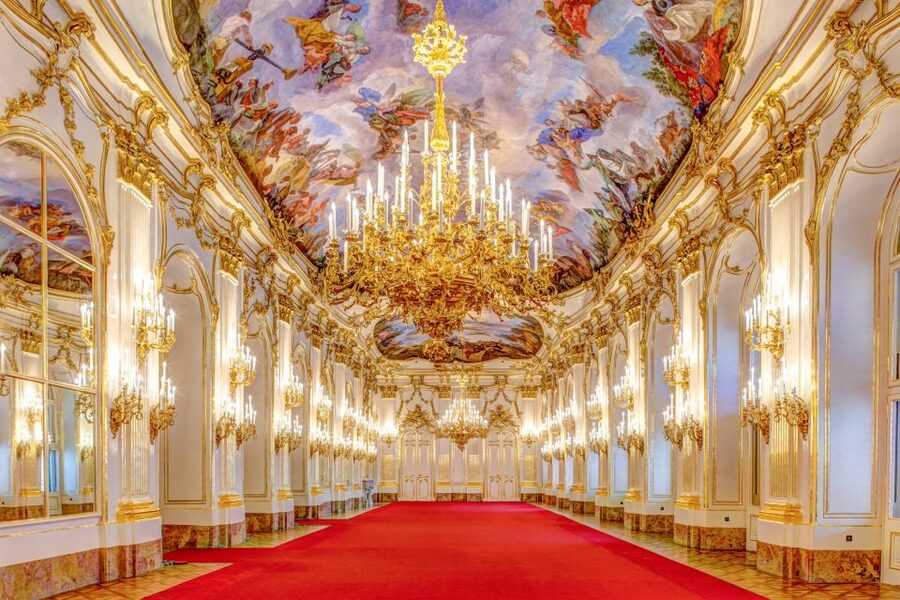 Vienna: Bus & Schönbrunn Palace Skip-the-Line Guided Tour - The buildings you pass and why they matter