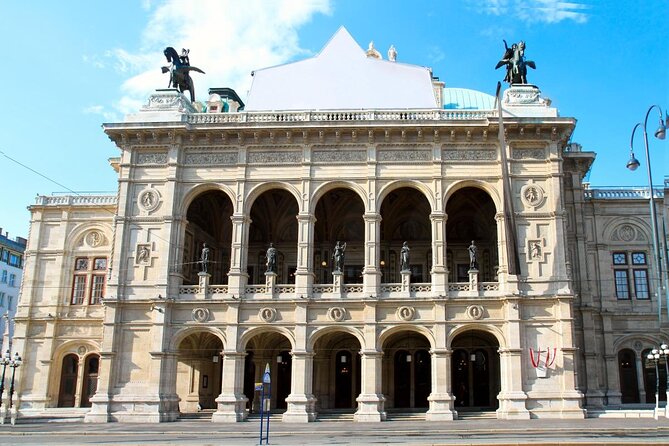 Vienna Hop On Hop Off City Tour - Key points to know before you board