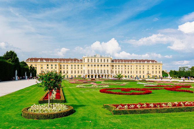 Vienna Hop On Hop Off City Tour - The Danube and Prater route: a longer ride with bigger distances