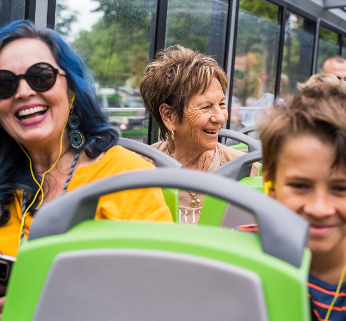 Vienna: Hop-On Hop-Off Sightseeing Bus Tour in 19 Languages - What the Vienna bus tour is really good at